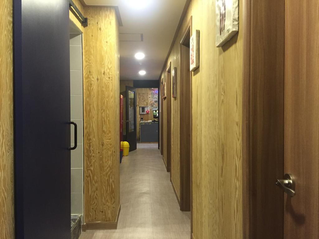 بيت شباب Backpackers Inside سيول المظهر الخارجي الصورة