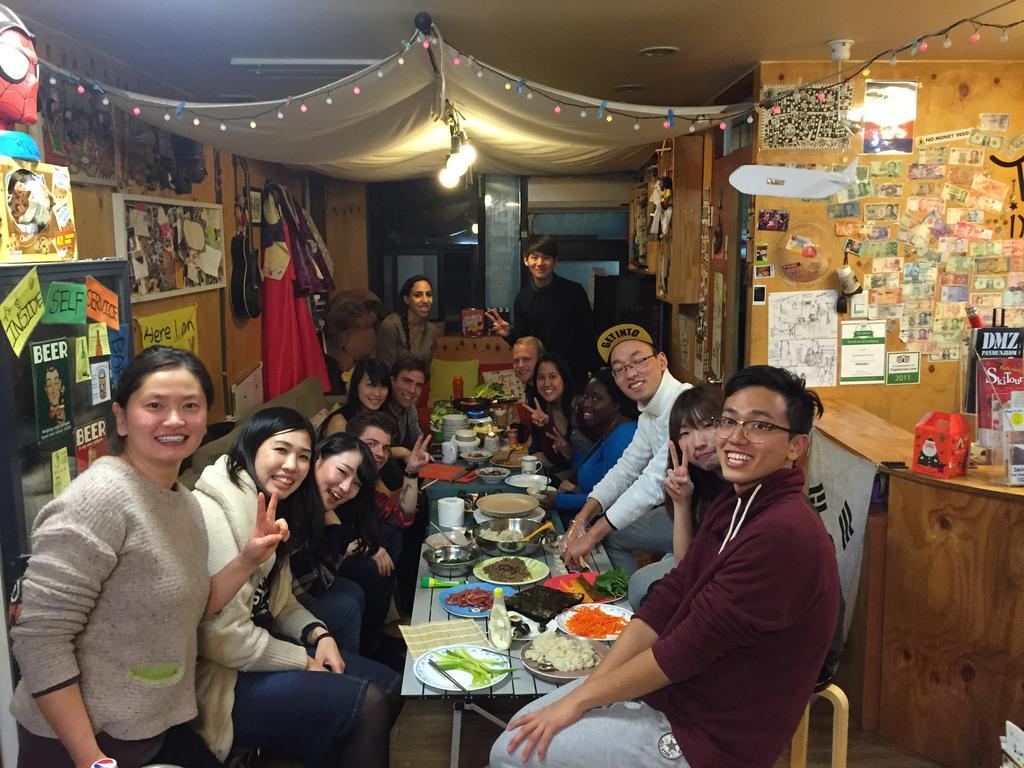 بيت شباب Backpackers Inside سيول المظهر الخارجي الصورة